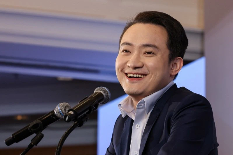 Tron merges with SRM and aims at Nasdaq. Sun Yuchens move is in the atmosphere