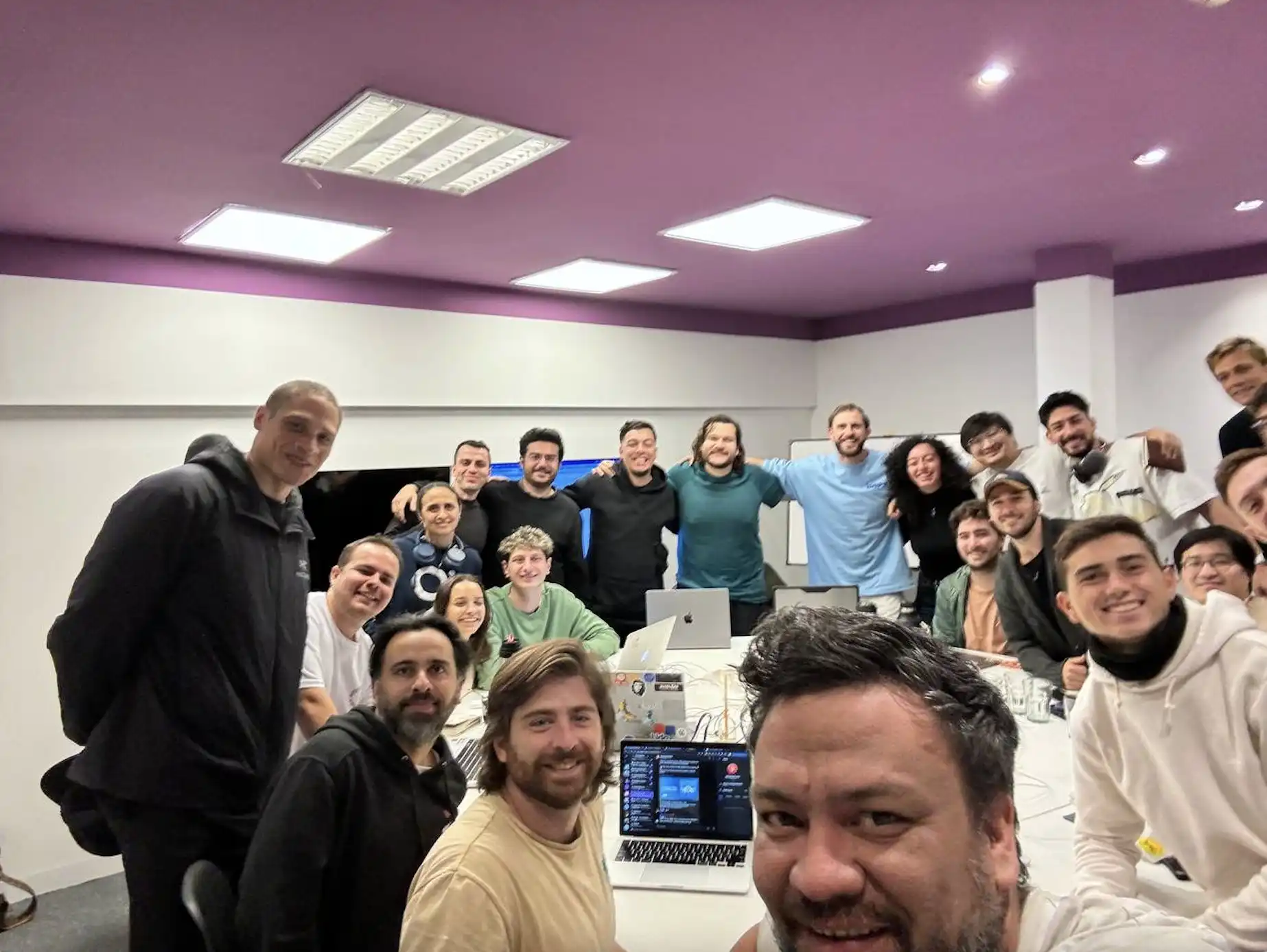 Stablecoin, a cashless payment reform for 5 billion people