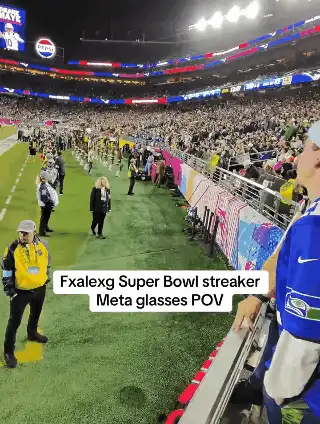 Commercials during the American Spring Festival Gala all look like scams