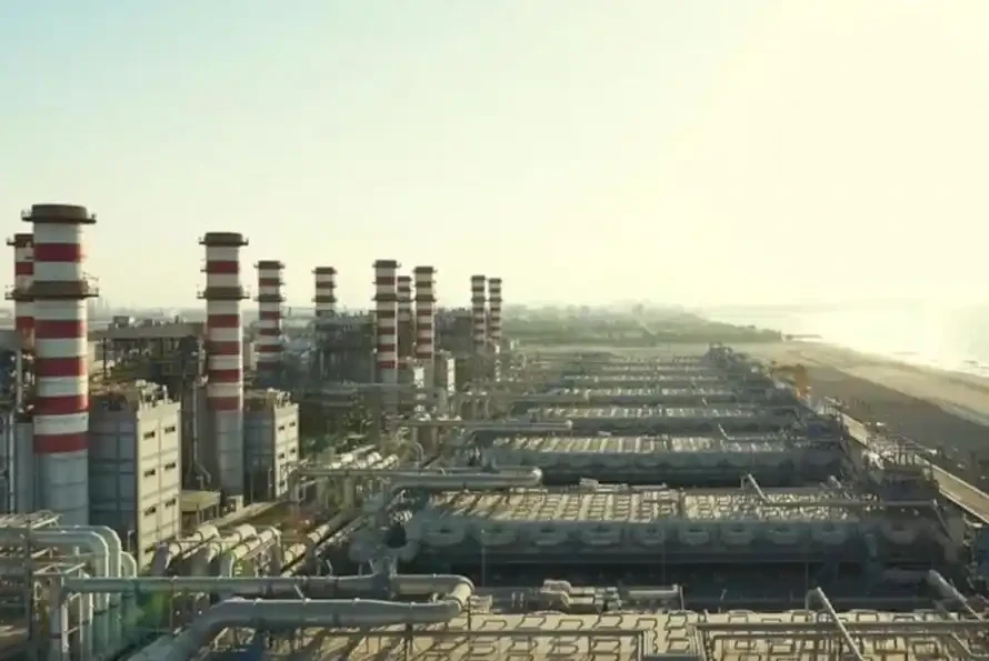 Jiang Xueqin: A Viral Beijing High School Teacher Who Predicted America's Defeat in Advance